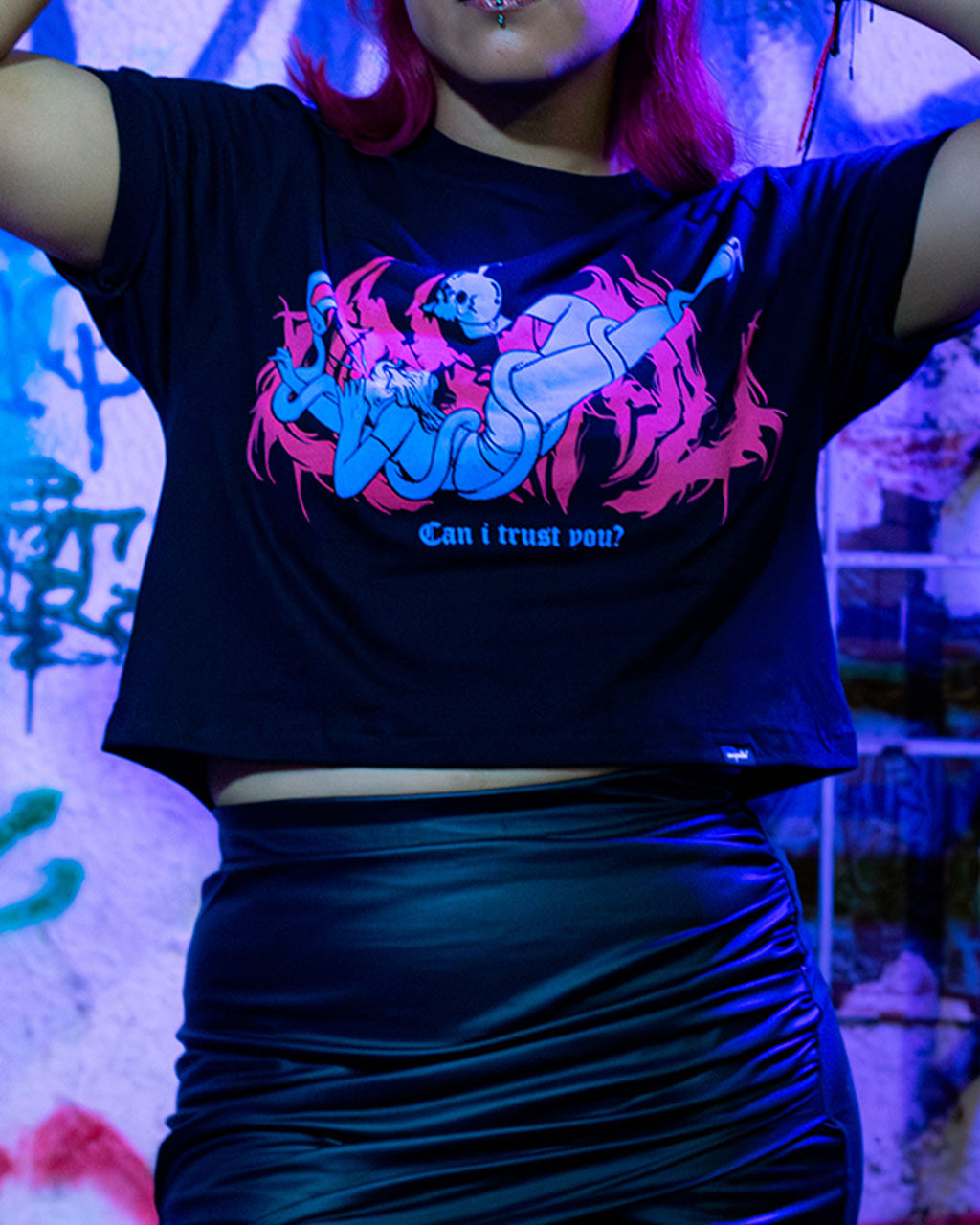 TRUST - CROP TOP